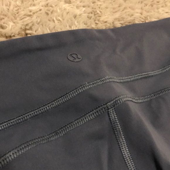 Blue Gray Cropped Lululemon Yoga Pants (size 6) - Picture 4 of 5